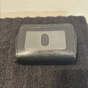 Compact Black Card Holder